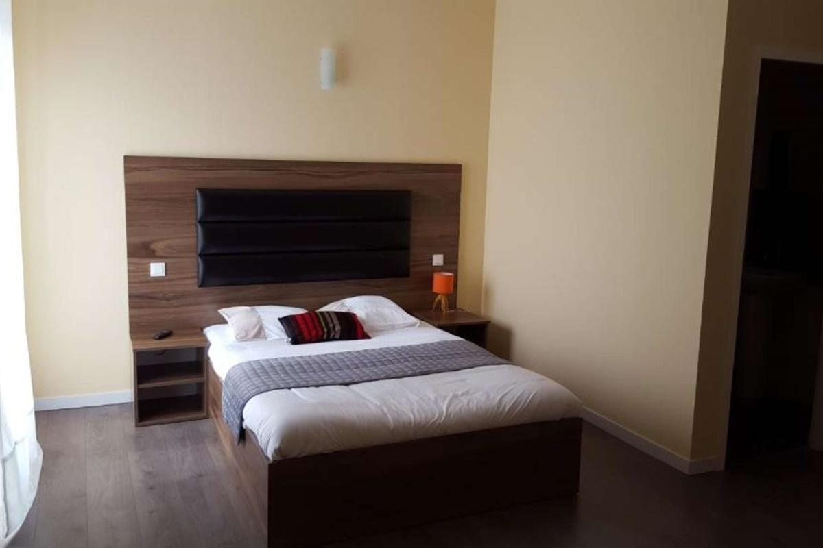 Hotel Morez Luaran gambar