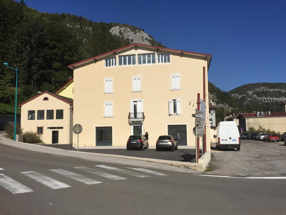 Hotel Morez Luaran gambar