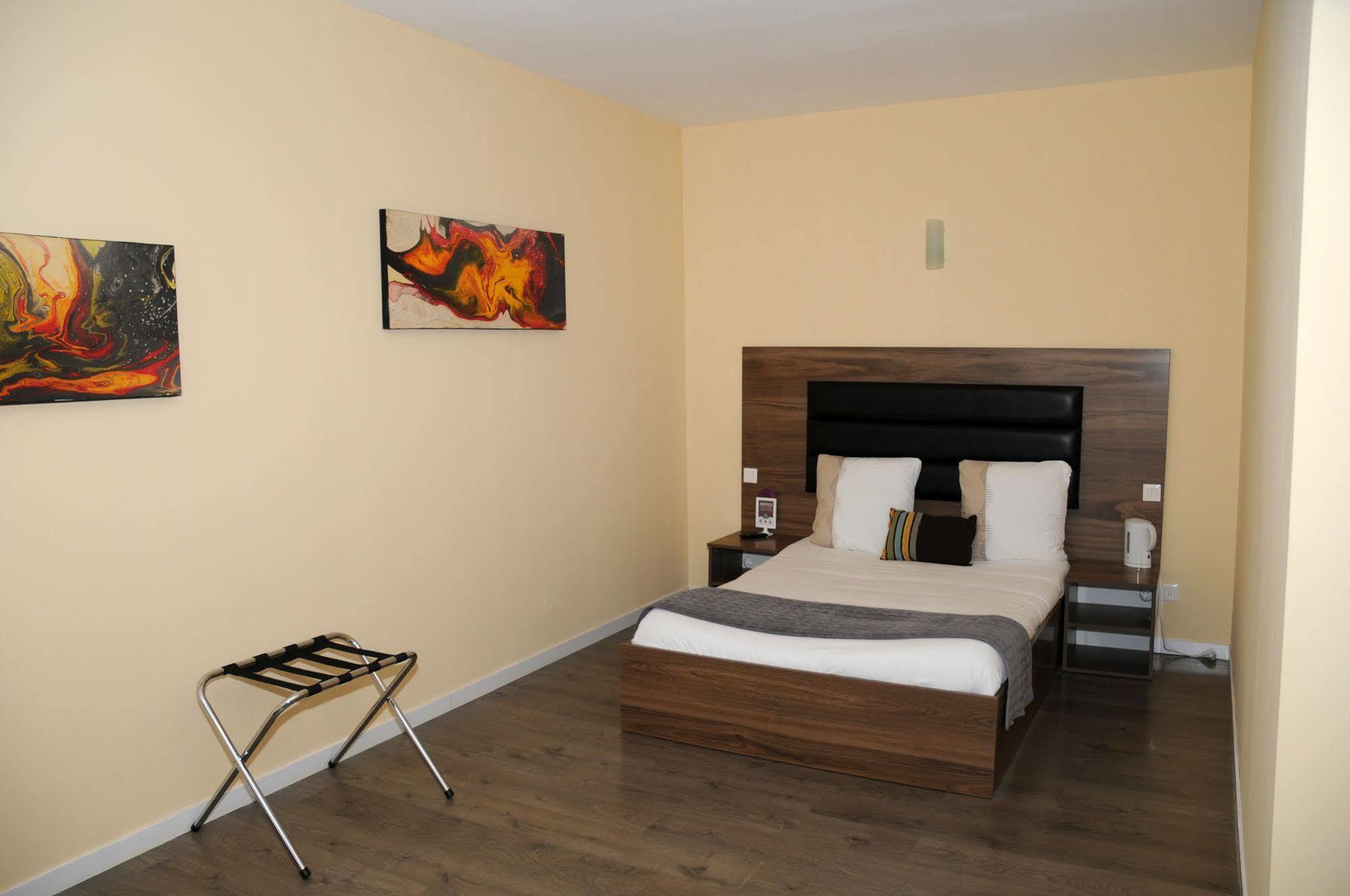 Hotel Morez Luaran gambar
